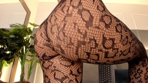 Bonnie online show from January 3, 11:23 pm