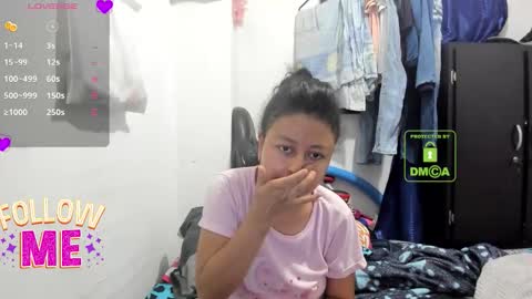 Snapshot of bonnie_lam_ chatting on October 14, 4:15 am bonnie lam hello welcome to my room I hope you have fun and you can reach your maximum pleasure here with me online show from October 14, 4:15 am