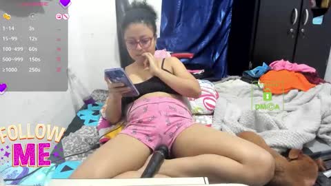 Snapshot of bonnie_lam_ chatting on October 22, 4:28 am bonnie lam hello welcome to my room I hope you have fun and you can reach your maximum pleasure here with me online show from October 22, 4:28 am