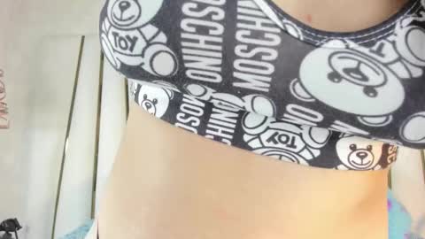 Snapshot of bonnie_sm chatting on September 22, 12:14 pm Bonnie online show from September 22, 12:14 pm