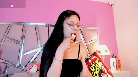 Bonnie  online show from June 30, 5:12 pm