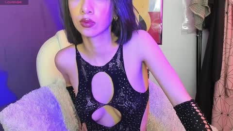 Snapshot of bonnieshyy chatting on February 3, 7:31 pm Bonnie online show from February 3, 7:31 pm