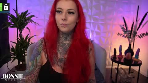 Bonnie Stylez online show from February 16, 3:27 pm