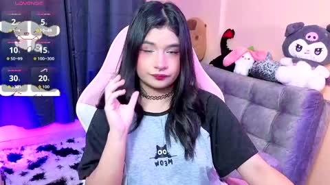 Karen online show from March 31, 5:07 am