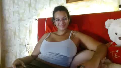 Queen Bon Vivantt online show from January 5, 9:57 pm