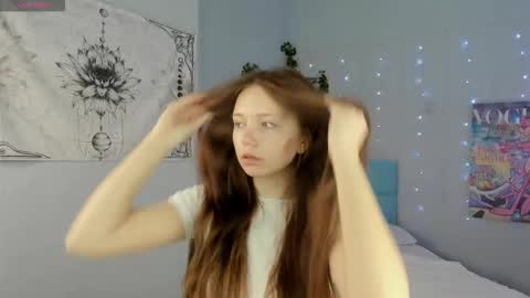 Milena online show from March 27, 3:41 am