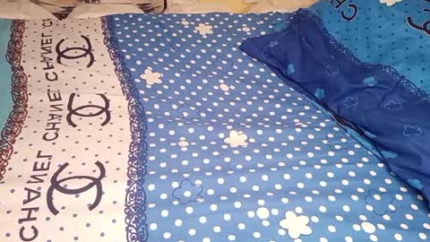 bossetassy online show from February 6, 6:11 pm