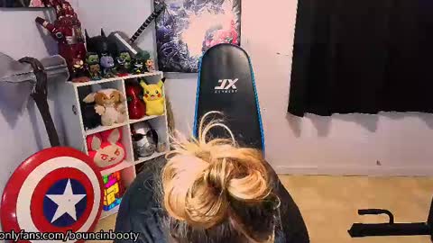 Pumpkin Butt online show from February 15, 3:50 pm