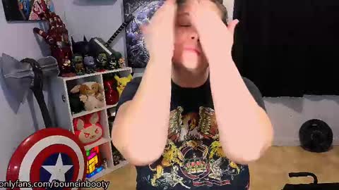 Pumpkin Butt online show from February 16, 5:04 am