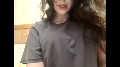 Bouncy Queen Majesty online show from October 3, 7:30 pm