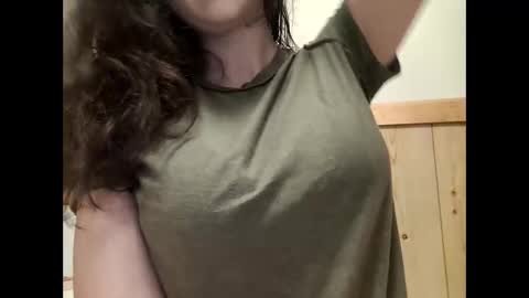 Bouncy Queen Majesty online show from September 30, 7:08 pm