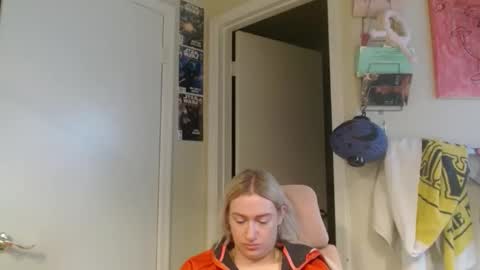 i am a naughty jedi knight online show from April 10, 2:01 pm