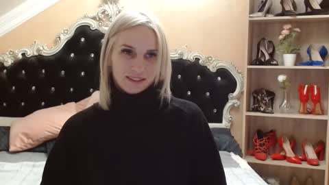 Snapshot of brandyweed chatting on January 1, 5:43 am brandyweed online show from January 1, 5:43 am