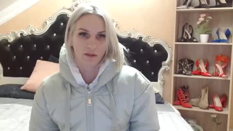 Snapshot of brandyweed chatting on January 18, 6:34 am brandyweed online show from January 18, 6:34 am