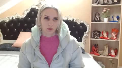 Snapshot of brandyweed chatting on January 17, 6:36 am brandyweed online show from January 17, 6:36 am