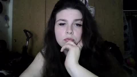 bratty_mamaa online show from September 16, 9:23 pm