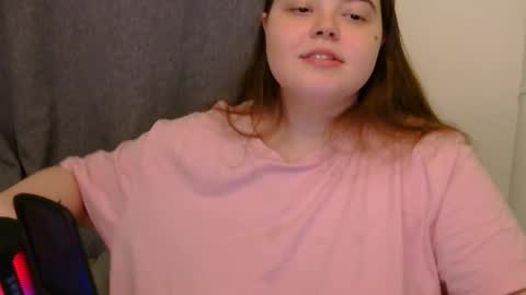 Snapshot of brattyprincess_emma chatting on October 28, 7:52 pm Emma online show from October 28, 7:52 pm