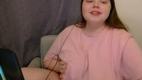 Emma online show from December 2, 6:43 pm