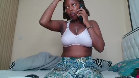 bree_beauty online show from May 31, 7:37 pm