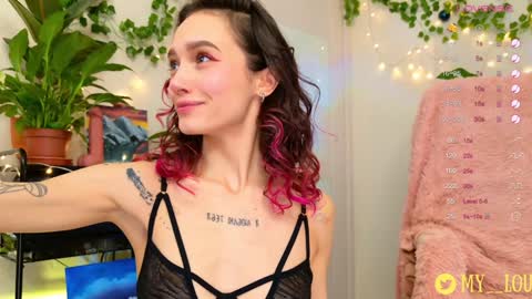 Ashley Dolce and Lou online show from December 24, 3:16 pm