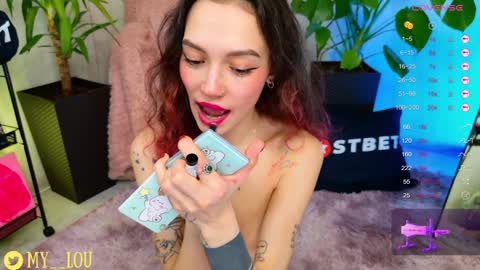 Ashley Dolce and Lou online show from December 28, 6:18 pm