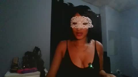 Breesmallsx online show from February 10, 4:48 am