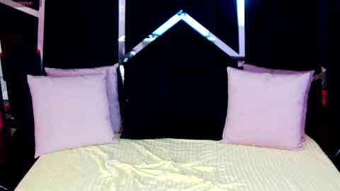 Zeline online show from September 30, 5:13 am