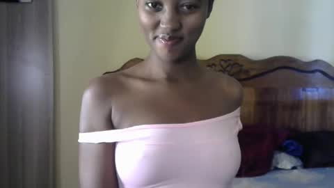 breelia online show from January 7, 4:05 am