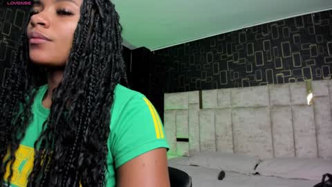 Snapshot of brenda_nova18 chatting on December 23, 10:53 am Brenda online show from December 23, 10:53 am