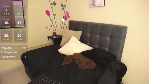 Snapshot of brendarojas_ chatting on September 13, 8:28 pm Brenda online show from September 13, 8:28 pm
