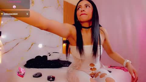 Snapshot of brendasquirtx chatting on February 13, 5:54 pm brendasquirtx online show from February 13, 5:54 pm