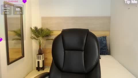 Brenda online show from September 25, 3:27 am