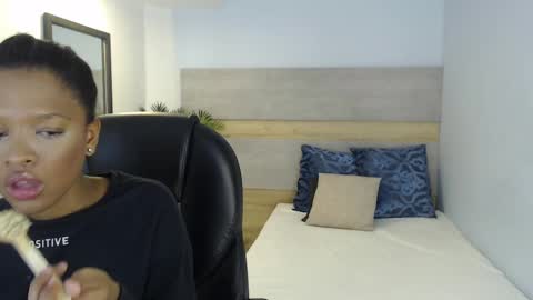 Brenda online show from September 19, 2:21 am