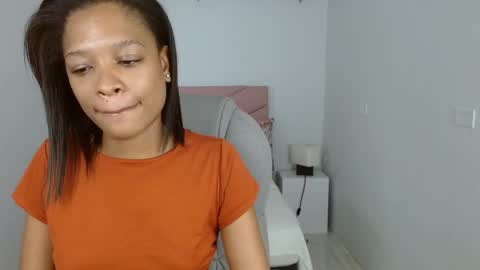 Brenda online show from January 20, 3:18 pm