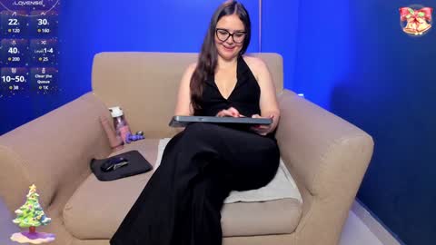      online show from January 3, 12:08 pm