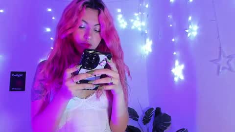 Bri cullen online show from December 17, 4:56 am