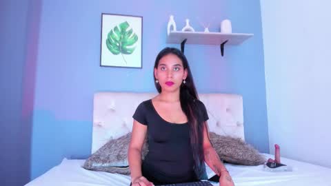 Snapshot of briana_austin5 chatting on September 9, 8:19 pm briana_austin5 online show from September 9, 8:19 pm