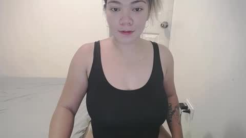 Snapshot of briana_lovexx chatting on January 27, 2:20 am Briana online show from January 27, 2:20 am