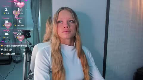 Briana online show from October 25, 4:14 pm