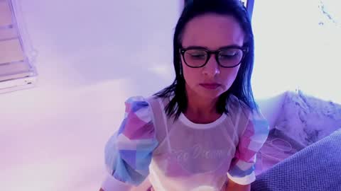 Brianna garnerr online show from December 18, 3:26 am