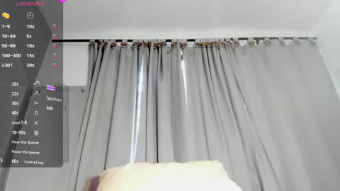 Brianna online show from October 10, 4:01 pm