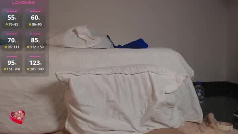      online show from October 23, 8:37 pm