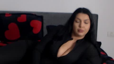 briannabk online show from October 20, 4:15 am