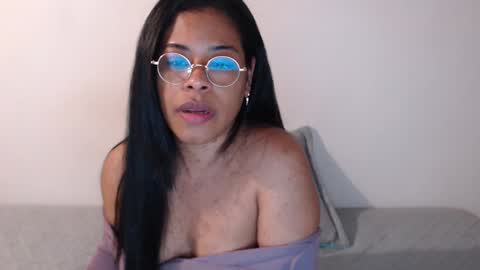 Snapshot of briannacute chatting on September 19, 12:42 am Briaa online show from September 19, 12:42 am