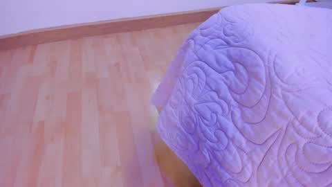 Snapshot of briannahill_ chatting on October 9, 12:09 pm Brianna online show from October 9, 12:09 pm