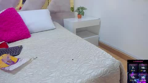 Snapshot of briannahill_ chatting on October 21, 11:47 am Brianna online show from October 21, 11:47 am