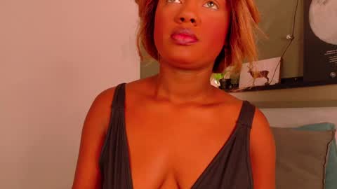 Snapshot of briannajackson_ chatting on October 8, 11:47 am brianna online show from October 8, 11:47 am