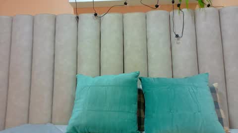 Snapshot of briannajackson_ chatting on September 15, 11:40 am brianna online show from September 15, 11:40 am