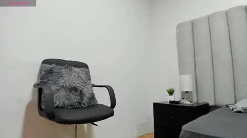 Snapshot of briannajackson_ chatting on March 5, 10:55 am brianna online show from March 5, 10:55 am