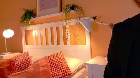 Snapshot of briannajackson_ chatting on October 3, 11:37 am brianna online show from October 3, 11:37 am